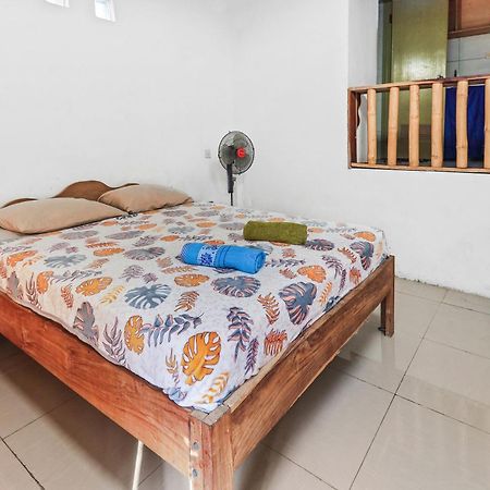 Palulu Garden Homestay Labuan Bajo Εξωτερικό φωτογραφία